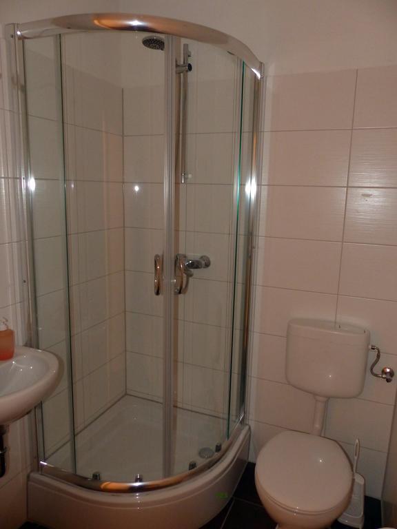 Zu Den Blauen Schwertern Meissen Hotel Room photo